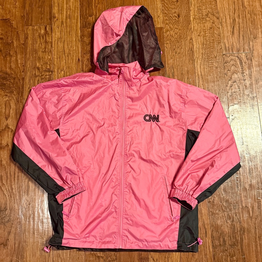 CNN On Air Jacket Pink & Black